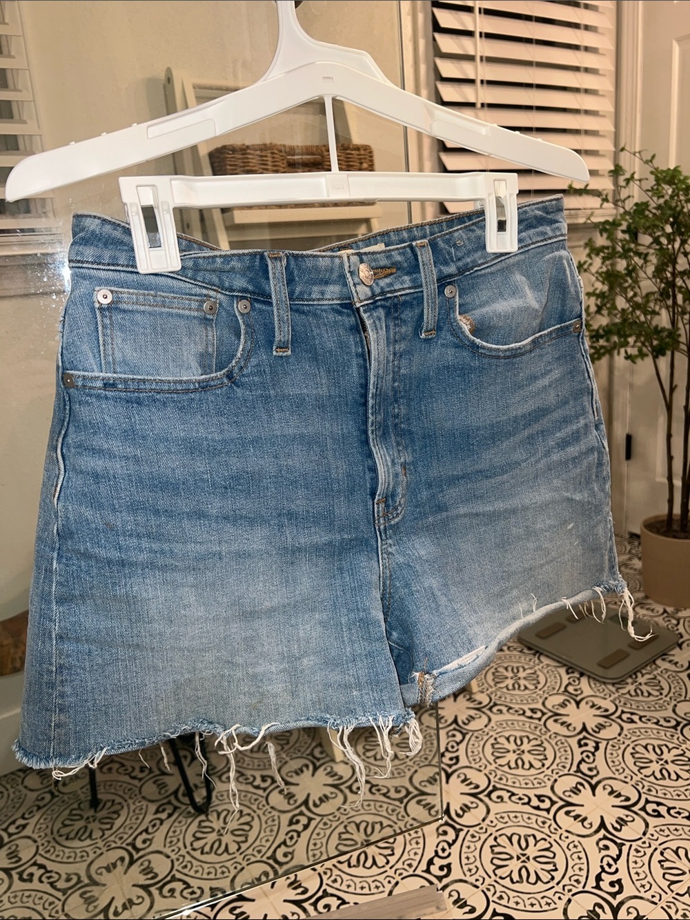 Denim Mini Shorts in Light Blue - Casual Frayed Hem